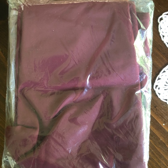 Nike Pro Stealth Burgundy Mid Rise Athletic Leggings, Full Length Size Medium - Picture 6 of 14
